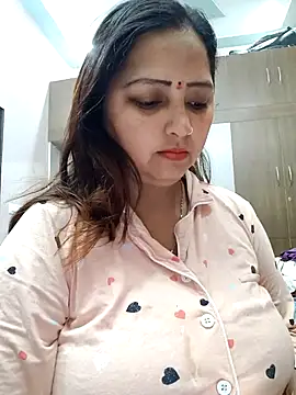 Snapshot of Dianaa9 chatting on 02-27-25, 01:48 Dianaa9 online show from 02-27-25, 01:48