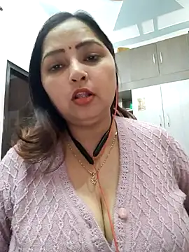 Snapshot of Dianaa9 chatting on 03-08-25, 07:27 Dianaa9 online show from 03-08-25, 07:27