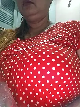 Snapshot of Dianaa9 chatting on 10-03-25, 04:37 Dianaa9 online show from 10-03-25, 04:37