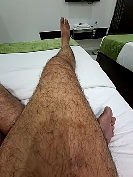 Snapshot of Exhibitionist1508 chatting on 10-13-25, 07:52 Exhibitionist1508 online show from 10-13-25, 07:52