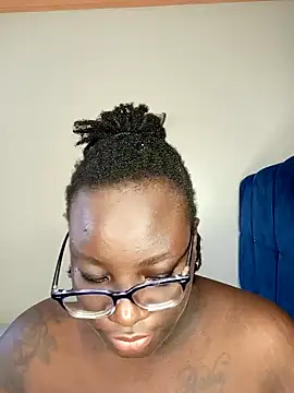 Snapshot of Toomuch_Squirt chatting on 02-02-25, 09:08 Toomuch Squirt online show from 02-02-25, 09:08