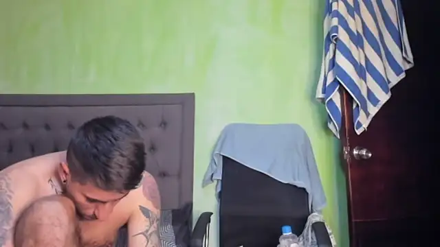 Snapshot of JasonGray96 chatting on 09-28-25, 01:00 JasonGray96 online show from 09-28-25, 01:00