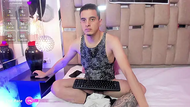 Snapshot of Maximo__ chatting on 10-22-25, 08:41 Maximo online show from 10-22-25, 08:41