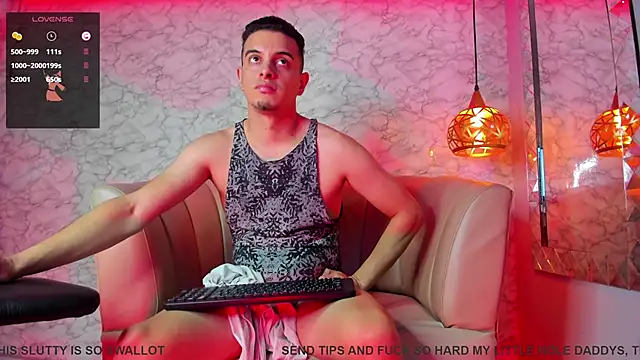 Snapshot of Maximo__ chatting on 11-25-25, 10:10 Maximo online show from 11-25-25, 10:10