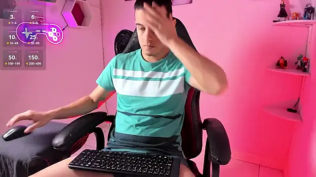 Snapshot of Maximo__ chatting on 12-04-25, 08:28 Maximo online show from 12-04-25, 08:28