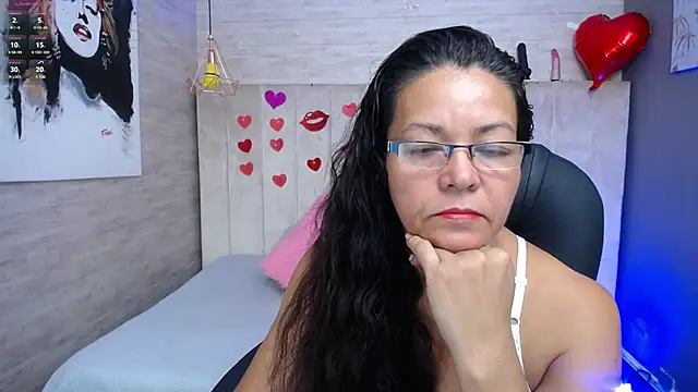 MaturePure online show from 03-08-25, 10:13