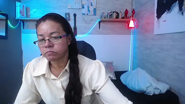 MaturePure online show from 09-14-25, 05:12