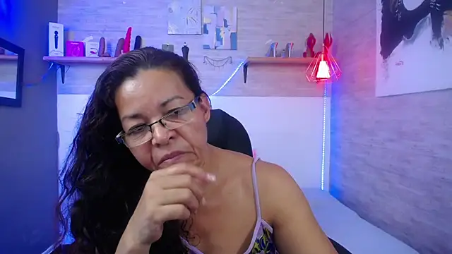 MaturePure online show from 10-10-25, 09:25