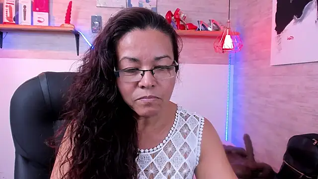 MaturePure online show from 11-13-25, 07:46