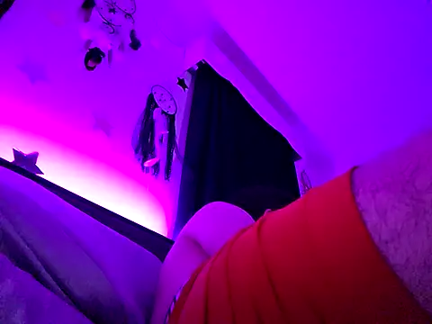 Snapshot of Rickeyslatter chatting on 02-24-25, 12:37 Rickeyslatter online show from 02-24-25, 12:37