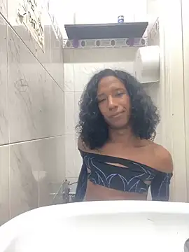 tamarabigass1 online show from 02-25-25, 04:24