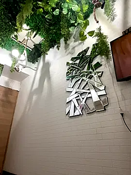 tamarabigass1 online show from 11-09-25, 06:01