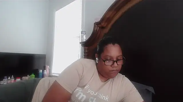 ebonyred online show from 09-11-25, 06:19