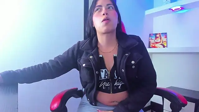 sylvana 19 online show from 09-15-25, 08:42