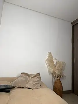 Snapshot of MelissaWaltton chatting on 01-25-25, 01:32 MelissaWaltton online show from 01-25-25, 01:32