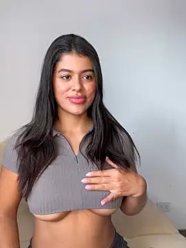 Snapshot of MelissaWaltton chatting on 03-20-25, 08:29 MelissaWaltton online show from 03-20-25, 08:29