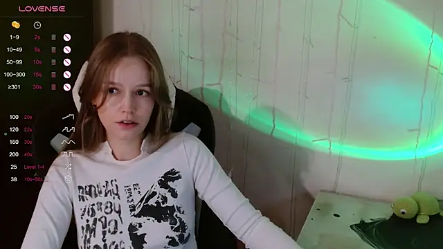 Snapshot of amelia_sweeti chatting on 09-23-25, 07:39 amelia sweeti online show from 09-23-25, 07:39