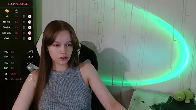 Snapshot of amelia_sweeti chatting on 10-18-25, 08:31 amelia sweeti online show from 10-18-25, 08:31