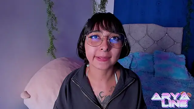 arysUwU online show from 03-08-25, 06:54