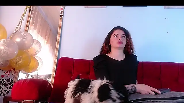 Snapshot of Tamararios chatting on 11-19-25, 09:48 Tamararios online show from 11-19-25, 09:48