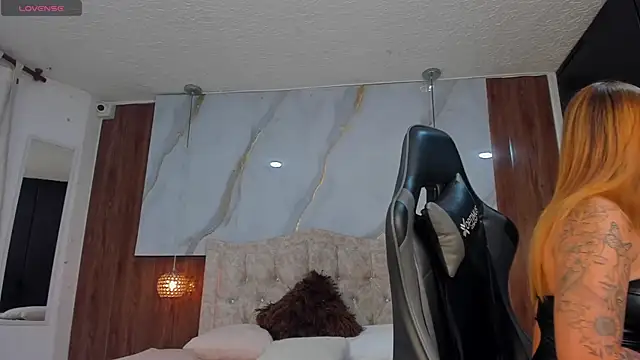 mia 18v online show from 11-06-25, 05:36