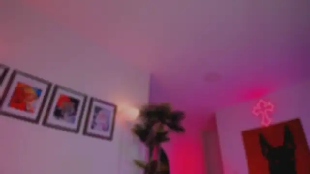 Snapshot of Taylor__foxxx chatting on 02-12-26, 05:46 Taylor foxxx online show from 02-12-26, 05:46