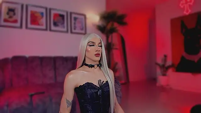 Snapshot of Taylor__foxxx chatting on 02-20-26, 03:58 Taylor foxxx online show from 02-20-26, 03:58