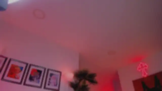 Snapshot of Taylor__foxxx chatting on 02-28-26, 06:47 Taylor foxxx online show from 02-28-26, 06:47