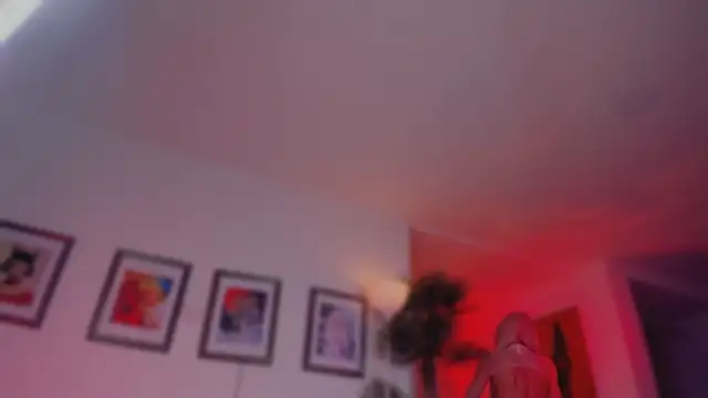 Taylor  foxxx online show from 07-08-26, 07:13
