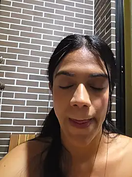 Snapshot of Deisy_Torres chatting on 05-14-26, 12:50 Deisy Torres online show from 05-14-26, 12:50