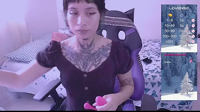 Snapshot of _Apola_77 chatting on 12-19-24, 03:41 Apola 77 online show from 12-19-24, 03:41