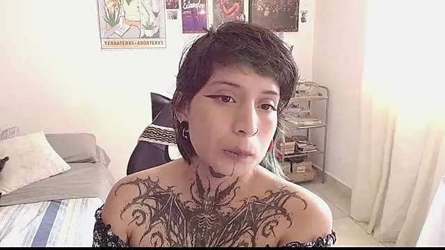 Snapshot of _Apola_77 chatting on 01-21-25, 06:34 Apola 77 online show from 01-21-25, 06:34