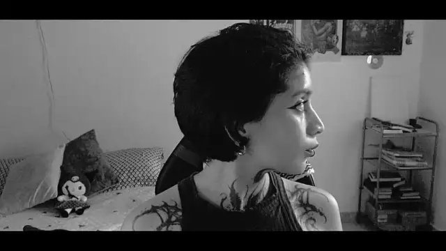 Snapshot of _Apola_77 chatting on 02-24-25, 08:58 Apola 77 online show from 02-24-25, 08:58