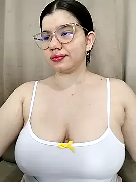 Snapshot of Danzel1105 chatting on 11-13-25, 09:08 Danzel1105 online show from 11-13-25, 09:08