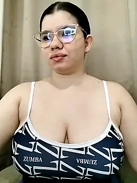 Snapshot of Danzel1105 chatting on 01-08-26, 11:34 Danzel1105 online show from 01-08-26, 11:34