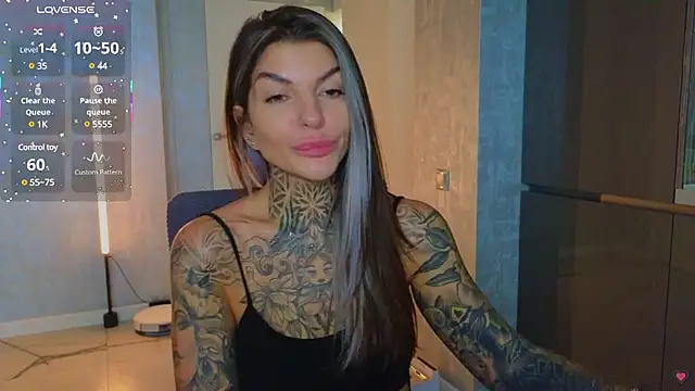 Snapshot of tattooedBabyy chatting on 03-07-25, 08:56 tattooedBabyy online show from 03-07-25, 08:56