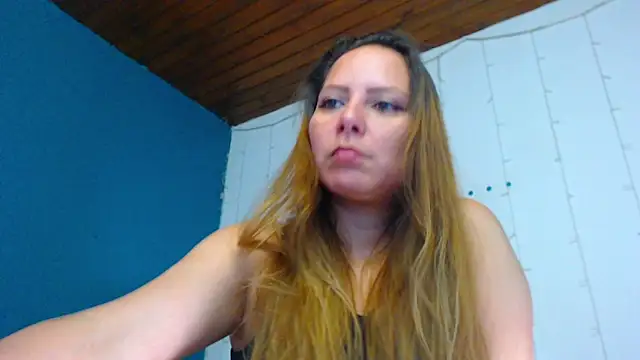 camila delarosa online show from 01-13-25, 03:58