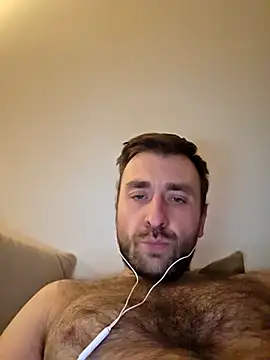 Snapshot of TIGERRR86 chatting on 02-21-26, 11:39 TIGERRR86 online show from 02-21-26, 11:39