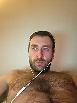 Snapshot of TIGERRR86 chatting on 02-28-26, 10:55 TIGERRR86 online show from 02-28-26, 10:55