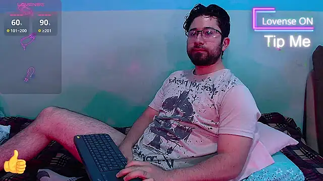 teddy foster online show from 10-31-25, 01:23