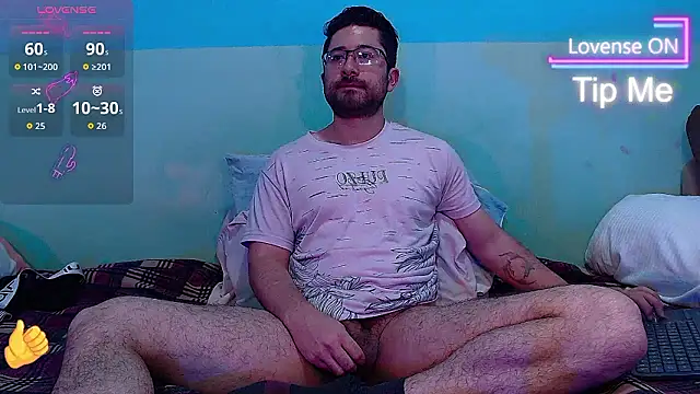 Snapshot of teddy_foster chatting on 01-14-26, 12:33 teddy foster online show from 01-14-26, 12:33