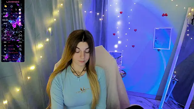 Sweet me  online show from 01-20-25, 01:53