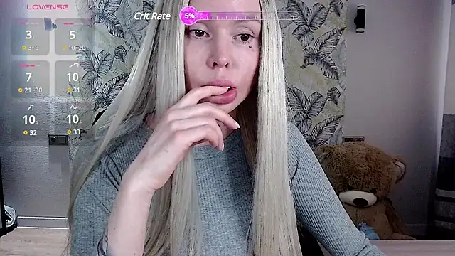 Snapshot of Marmalade_Fox chatting on 03-09-25, 07:34 Marmalade Fox online show from 03-09-25, 07:34