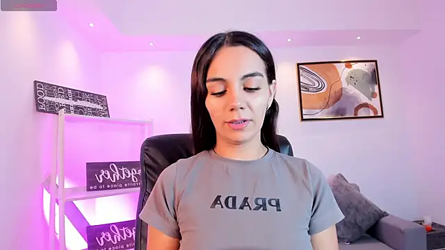 martina mancini online show from 04-15-26, 02:24