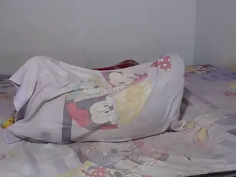 Snapshot of danni_dolll chatting on 02-12-25, 06:51 danni dolll online show from 02-12-25, 06:51