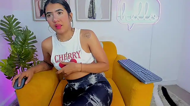 Miakhalifa 7 online show from 09-18-25, 03:41