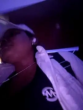 Dominik girl online show from 04-15-26, 06:59