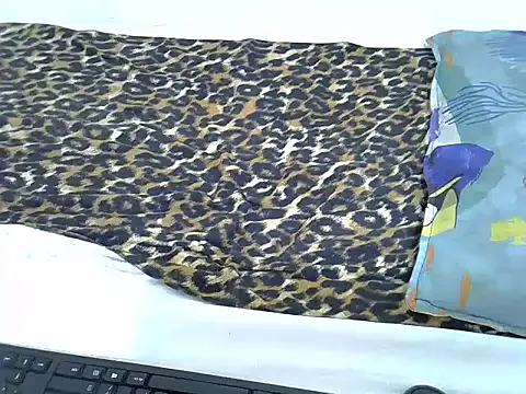 drowllie online show from 11-23-25, 02:39