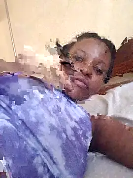 Snapshot of petite_babe chatting on 02-02-26, 08:46 petite babe online show from 02-02-26, 08:46