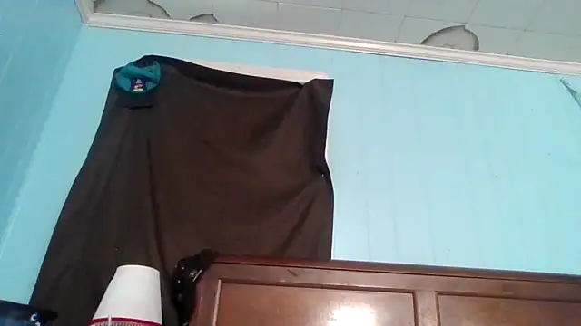 Cumonkatie online show from 10-21-25, 05:35